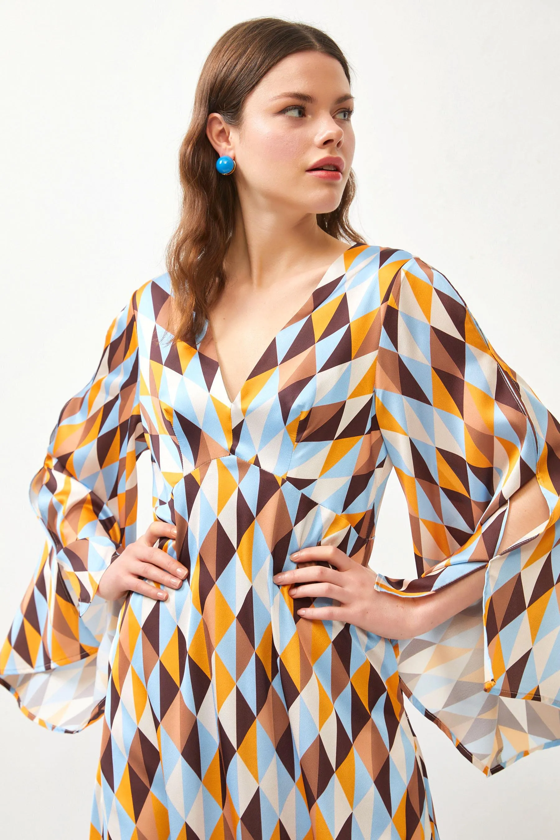 Abstract Print Brown/Blue Cut Out Detail Angel Sleeve Midi Dress