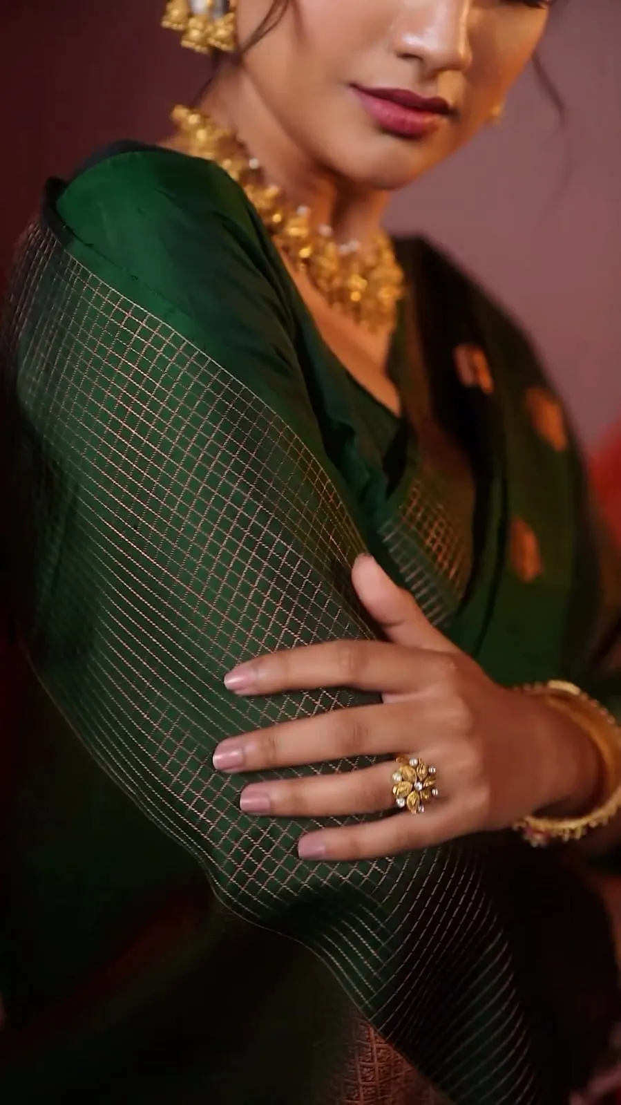 Amazing Dark Green Soft Silk Saree With Sophisticated Blouse Piece