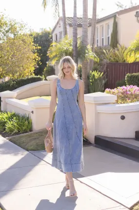 Cheyanne Sleeveless Denim Midi Dress Light Wash