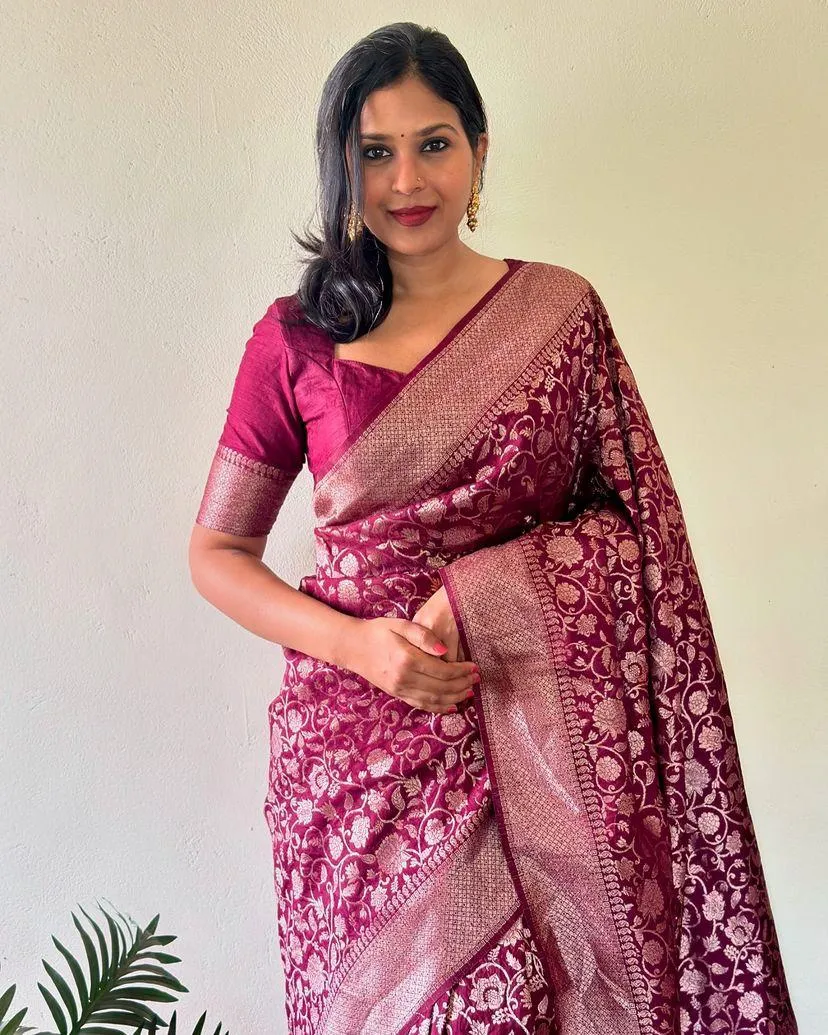 Denouement Purple Soft Silk Saree With Brood Blouse Piece