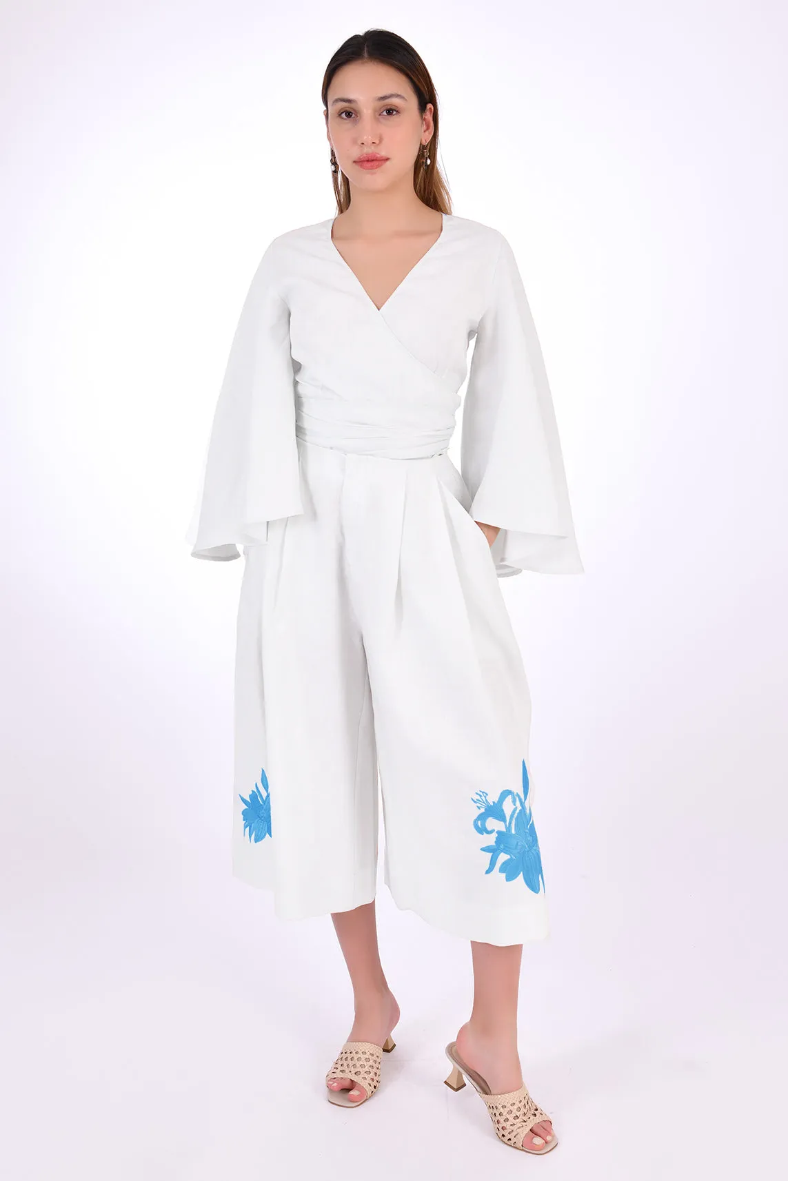 DES-VU SHORTS SET