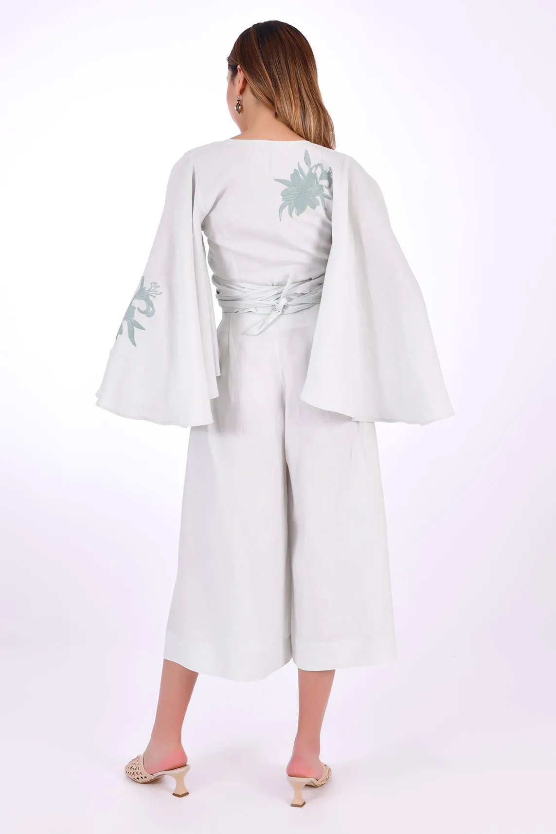 DES-VU SHORTS SET