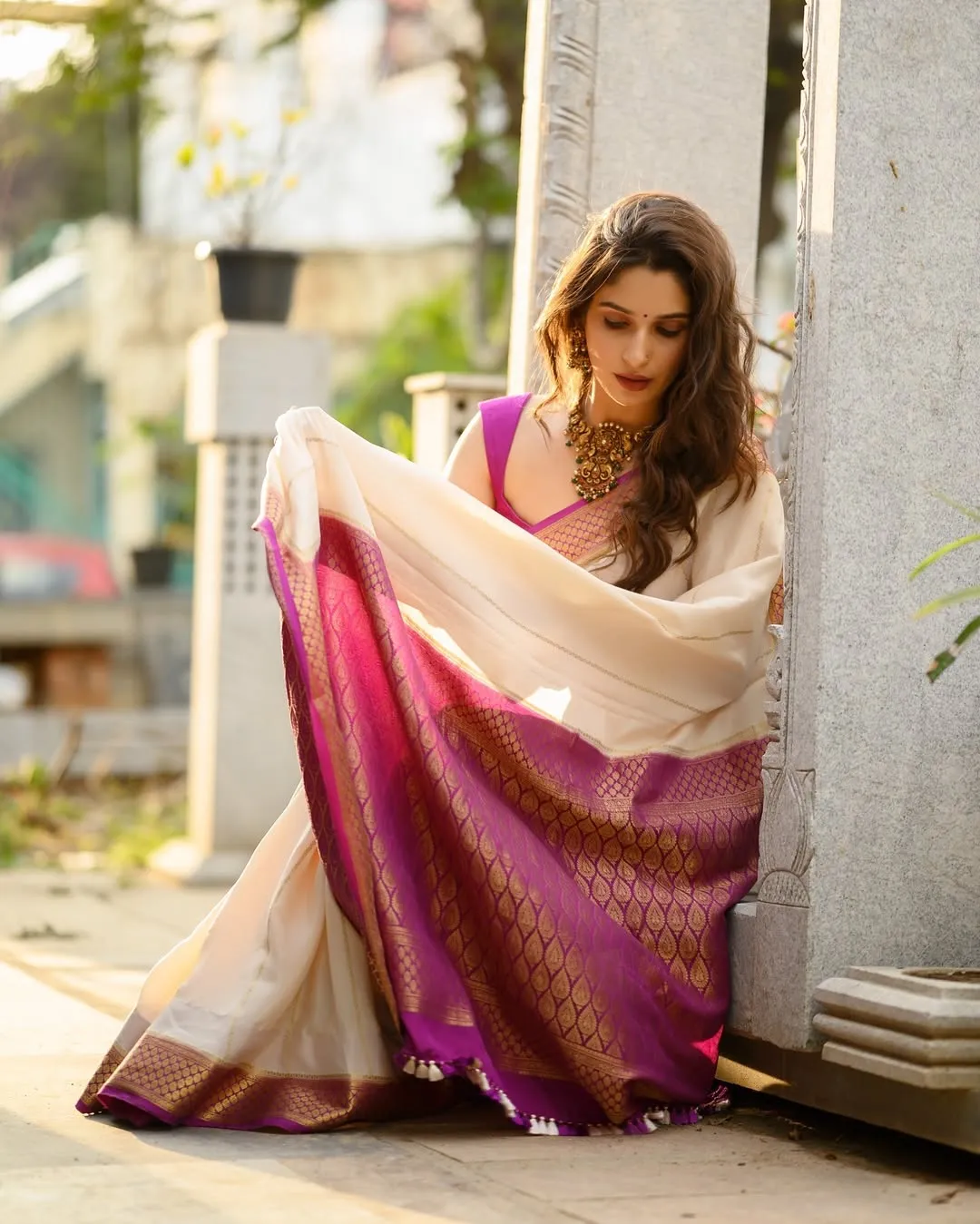 Exquisite Beige Soft Silk Saree With Allure Blouse Piece