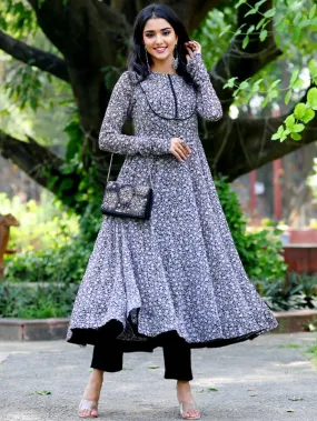 Floral Charm Round Neck Dress