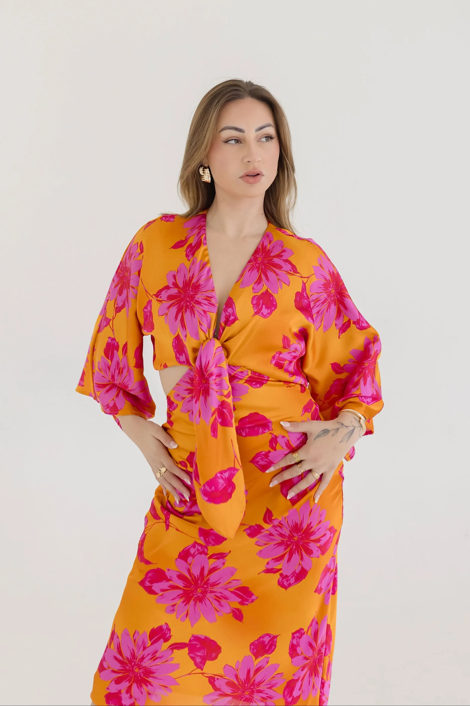 Hannah Kimono Sleeve Floral Print Cut Out Midi Dress Orange