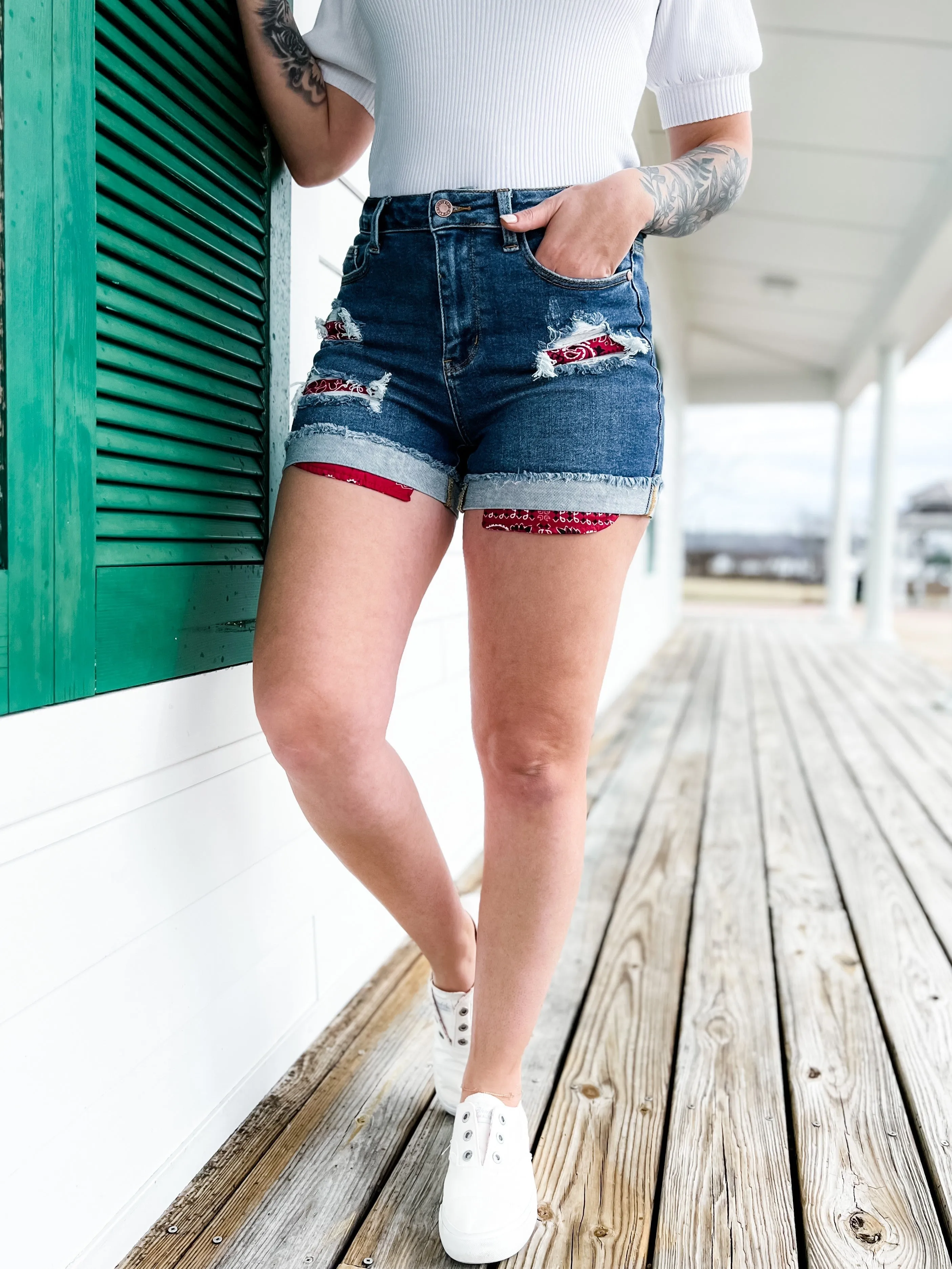 Judy Blue American Honey Bandana Pocket Lining Destroyed Shorts