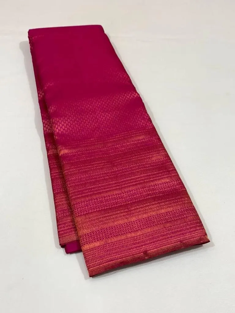 Prominent Dark Pink Soft Silk Saree With Zephyr Blouse Piece