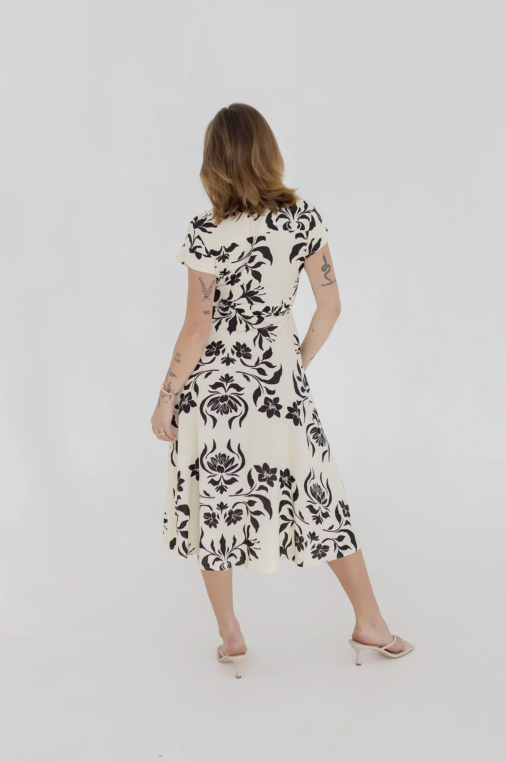 Renata Short Sleeve Button Down Waist Tie Floral Print Midi Dress White