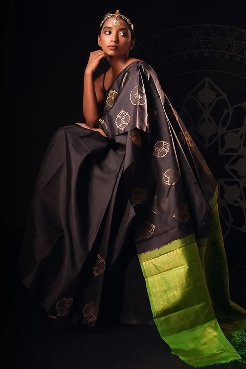 Stunning Black Soft Silk Saree With Amiable Blouse Piece